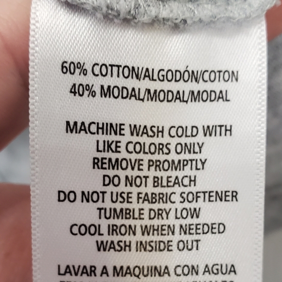 Calvin Klein Jeans Logo Heather Gray Oversized Boxy Crop Top - Picture 4 of 4